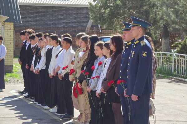 Беш-Күнгөйдө Улуу Ата Мекендик согуштун баатырларын эскерүү митинги өттү - Sputnik Кыргызстан