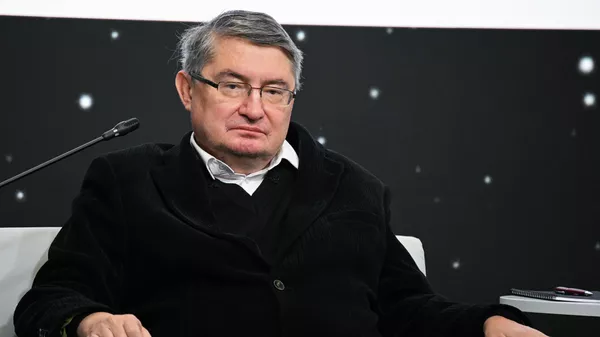 Писатель-фантаст Антон Первушин - Sputnik Кыргызстан