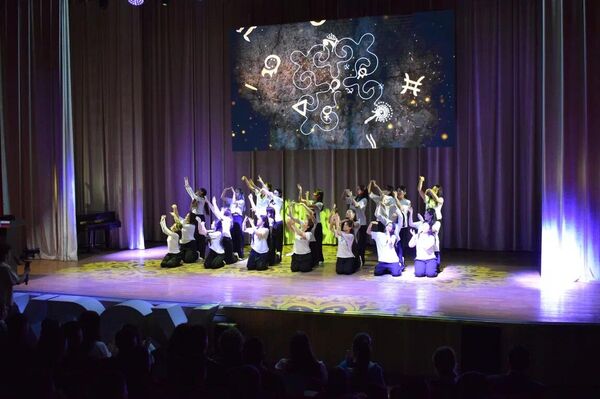 В Бишкеке прошло научно-популярное шоу Очень научные дела - Sputnik Кыргызстан