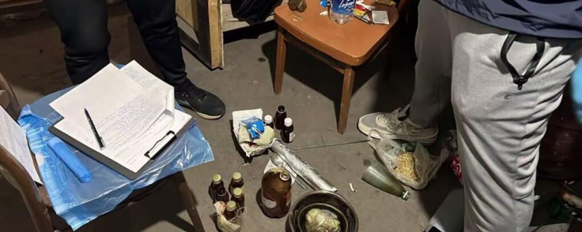 Нарколаборатория на Иссык-Куле - Sputnik Кыргызстан, 1920, 14.04.2026