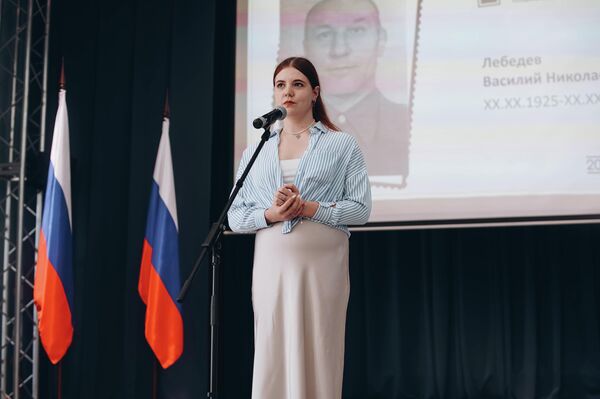 Акция призвана сформировать у молодого поколения понимание неразрывности поколений, значимости традиционных ценностей - Sputnik Кыргызстан