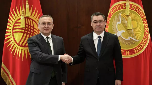  Президент Кыргызстана Садыр Жапаров сегодня принял генсека ОДКБ Таалатбека Масадыкова - Sputnik Кыргызстан