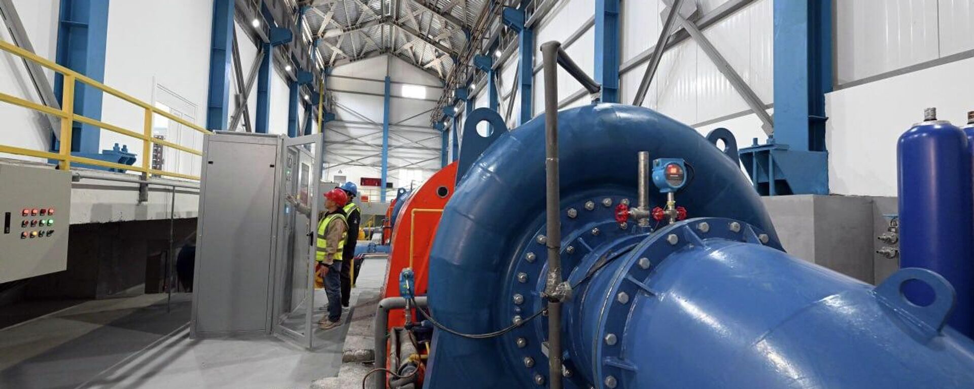 Церемония запуска малых ГЭС Сокулук и Туюк в Чуйской области - Sputnik Кыргызстан, 1920, 20.04.2026