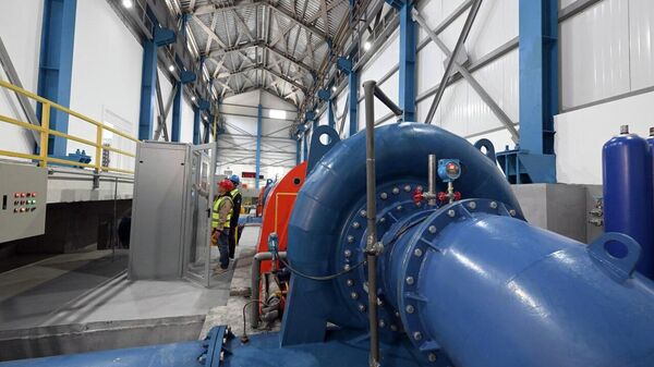 Церемония запуска малых ГЭС Сокулук и Туюк в Чуйской области - Sputnik Кыргызстан