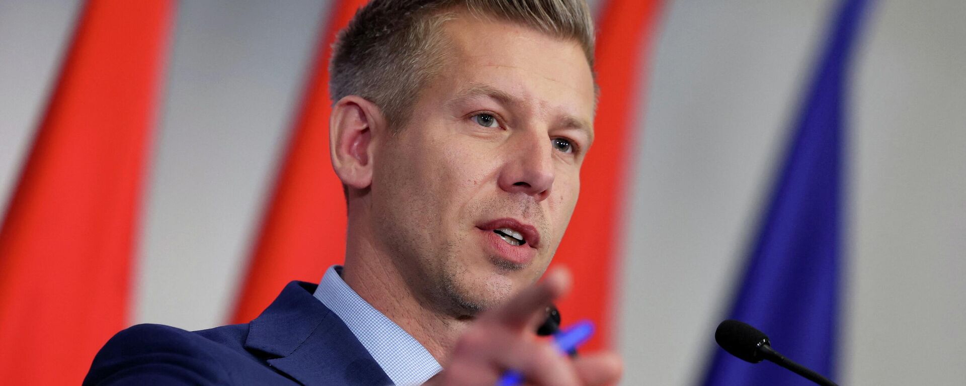 Петер Мадьяр - Sputnik Кыргызстан, 1920, 21.04.2026