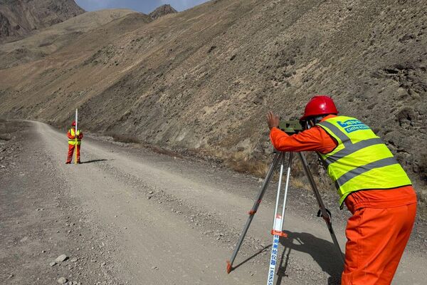 Барскоон – Бедел автожолуна эки тоннель жана 50дөн ашык көпүрө курулат - Sputnik Кыргызстан