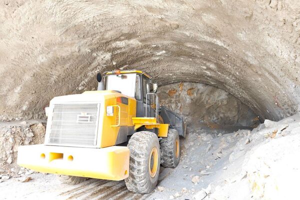 Барскоон – Бедел автожолуна эки тоннель жана 50дөн ашык көпүрө курулат - Sputnik Кыргызстан