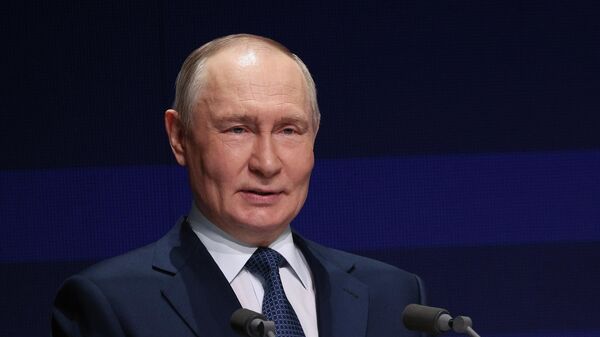 Президент России Владимир Путин - Sputnik Кыргызстан