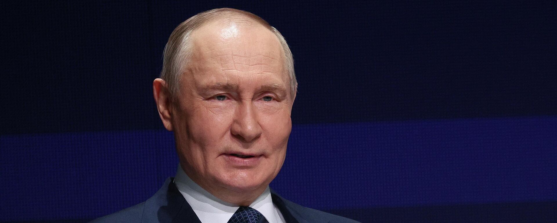 Президент России Владимир Путин - Sputnik Кыргызстан, 1920, 21.04.2026