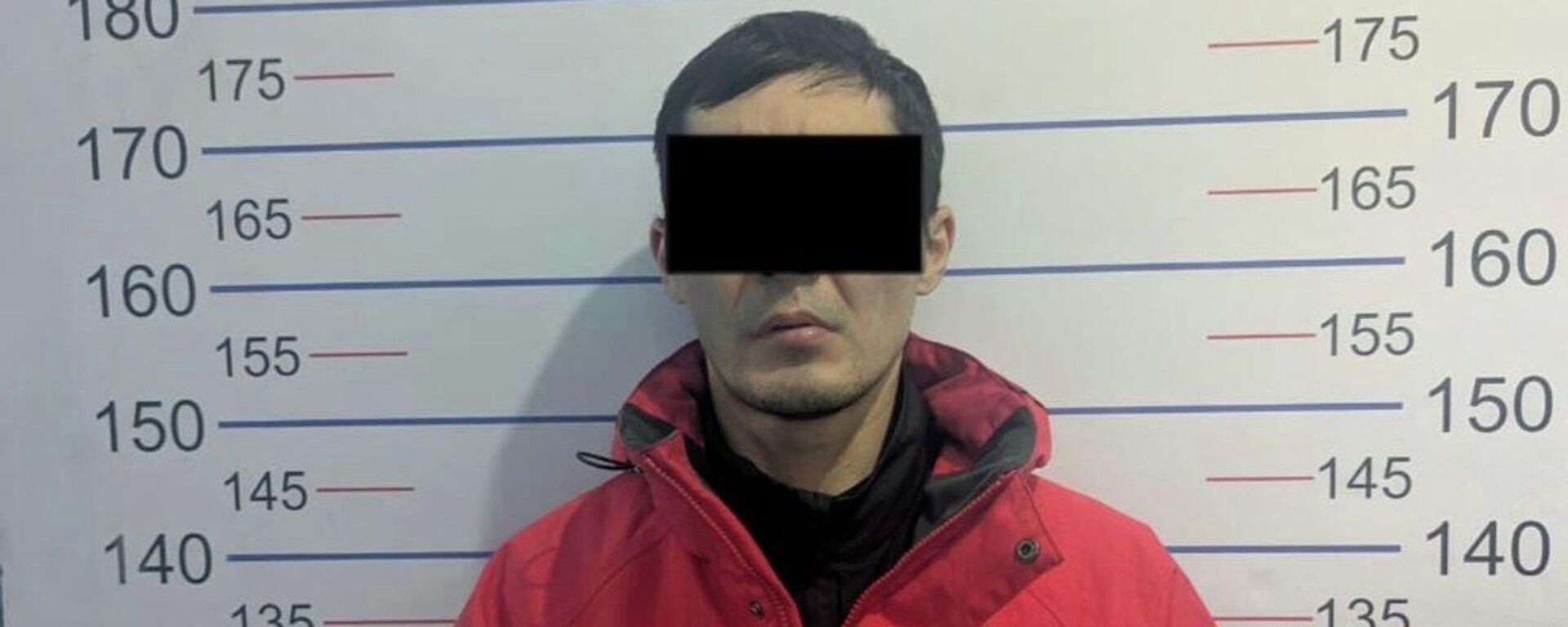 Подозреваемый во ввозе сырья из Китая для производства синтетических наркотиков - Sputnik Кыргызстан, 1920, 22.04.2026