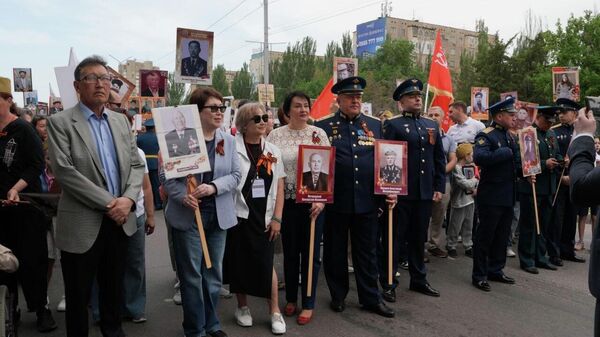 Шествие Бессмертного полка в Бишкеке - Sputnik Кыргызстан