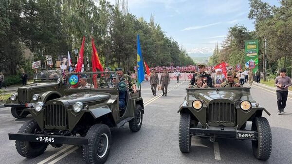 Шествие Бессмертного полка в Бишкеке - Sputnik Кыргызстан