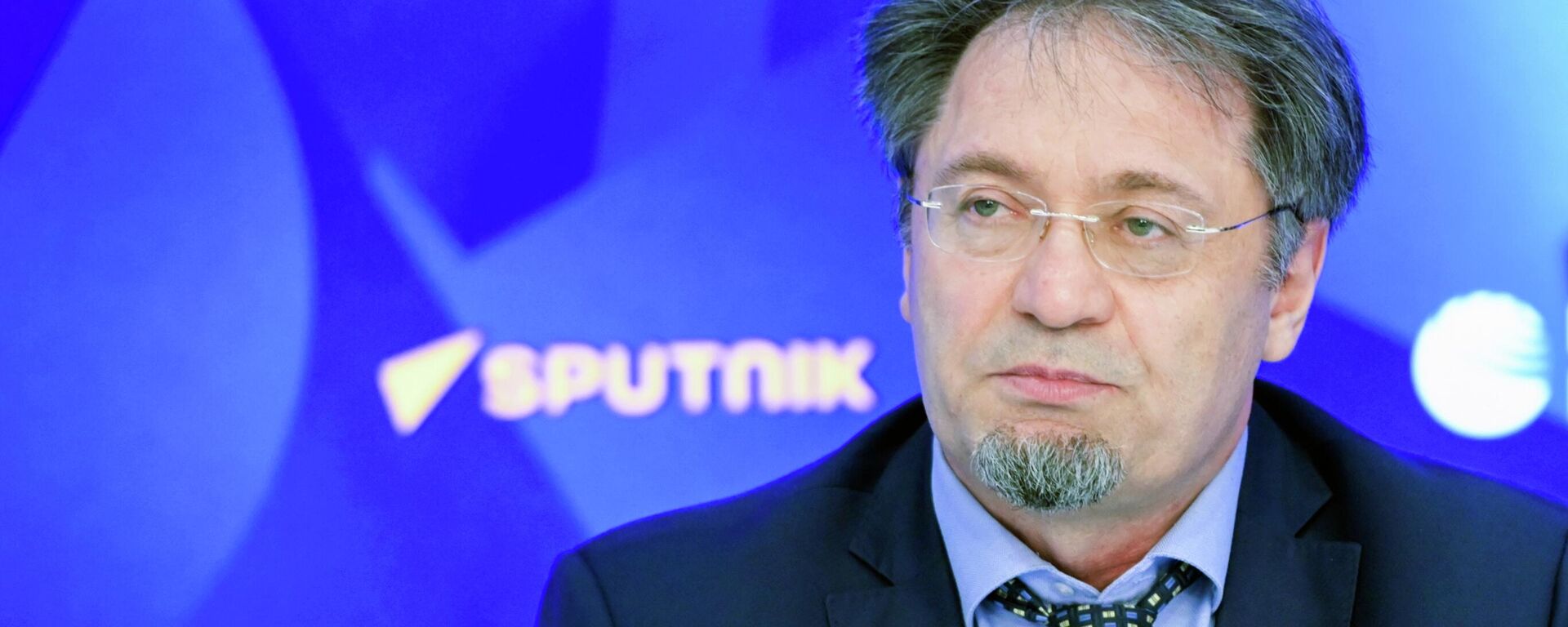 Директор Института востоковедения РАН Аликбер Аликберов - Sputnik Кыргызстан, 1920, 18.05.2026