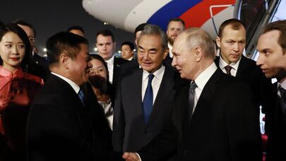 Президент Владимир Путин прибыл в Китай