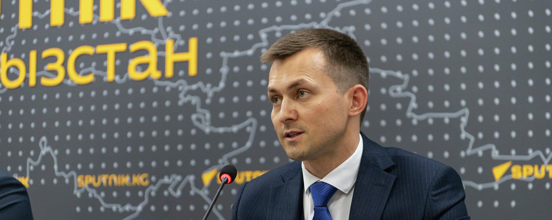Торгпред России в Кыргызстане Айнур Саманов - Sputnik Кыргызстан, 1920, 28.05.2026