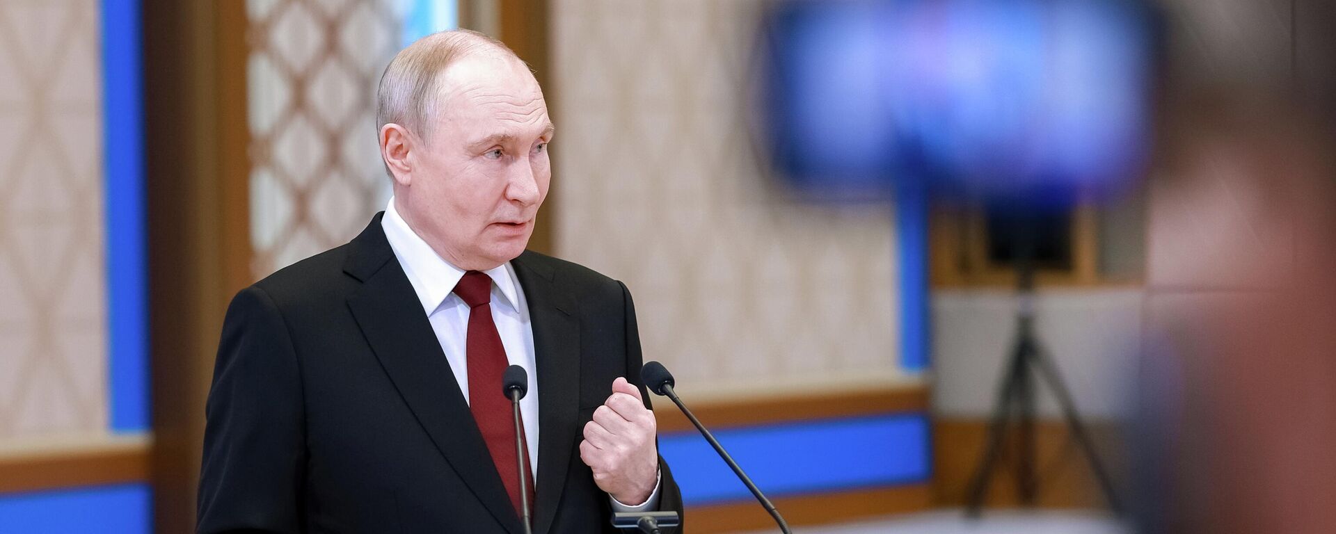 Президент России Владимир Путин - Sputnik Кыргызстан, 1920, 29.05.2026