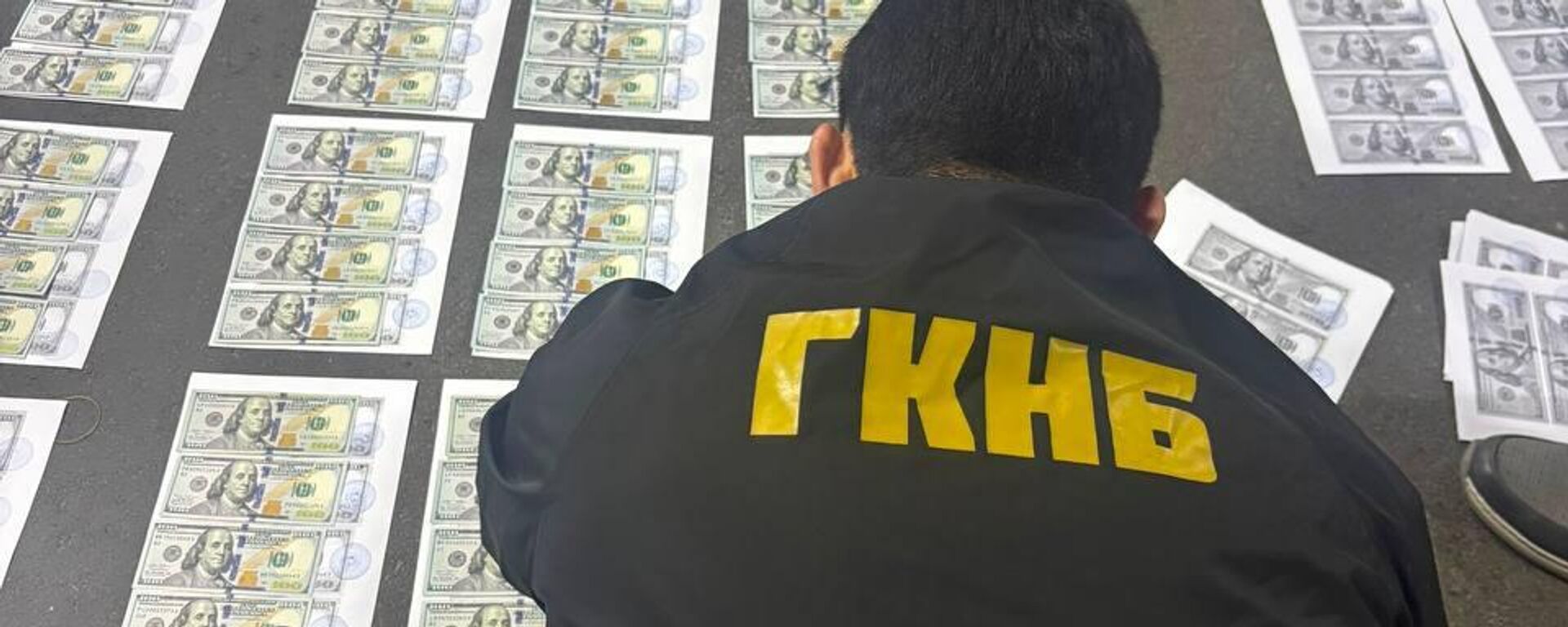  ГКНБ задержал адвоката и еще одного человека по подозрению в мошенничестве в особо крупном размере - Sputnik Кыргызстан, 1920, 04.06.2026