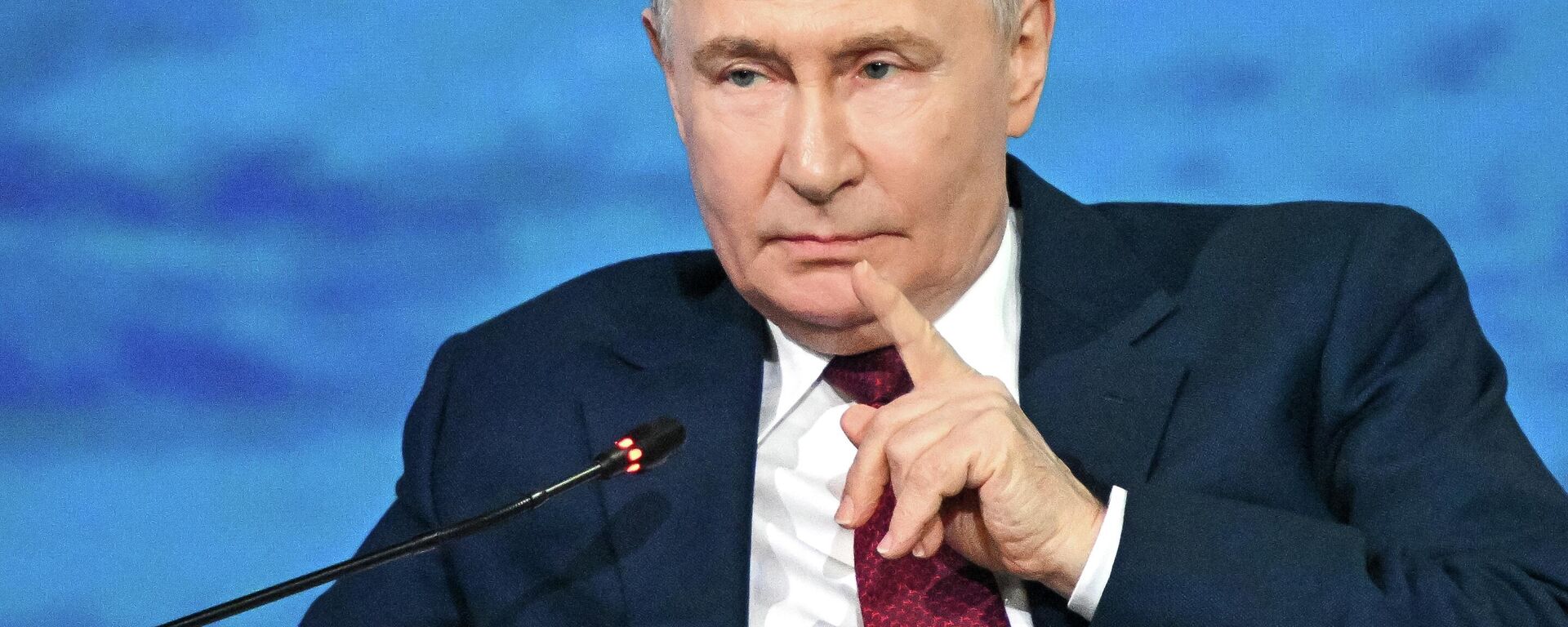 Владимир Путин - Sputnik Кыргызстан, 1920, 05.06.2026