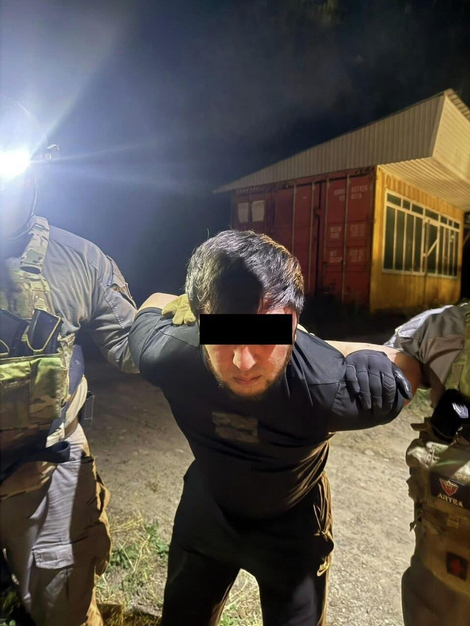 ГКНБ КР ликвидировал транснациональную наркогруппировку и пресек международный канал наркотрафика - Sputnik Кыргызстан, 1920, 11.06.2026
