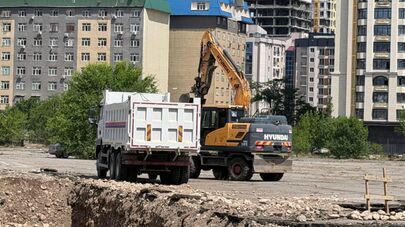 На территории Кыргызско-Турецкого университета "Манас" приостановлено незаконное строительство