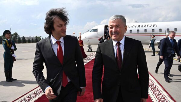 Грузиянын премьери Ираклий Кобахидзе Кыргызстанга келди - Sputnik Кыргызстан