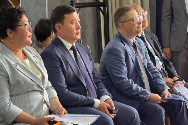 В селе Бостери Иссык-Кульской области начал работу Медиафорум государств — членов Шанхайской организации сотрудничества В селе Бостери Иссык-Кульской области начал работу Медиафорум государств — членов Шанхайской организации сотрудничества - Sputnik Кыргызстан