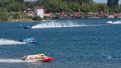 На Иссык-Куле на F1H2O стартовали первые тренировочные заезды