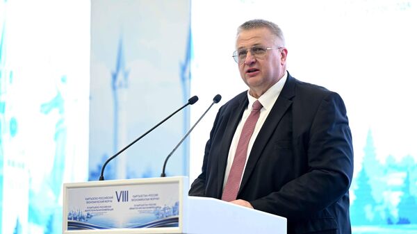 Заместитель председателя правительства РФ Алексей Оверчук на VIII Кыргызско-Российском экономическом форуме в Иссык-Кульской области (Кыргызстан)  - Sputnik Кыргызстан