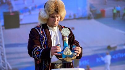 Церемония чествования воды на площади Ала-Тоо в преддверии Всемирных игр кочевников 