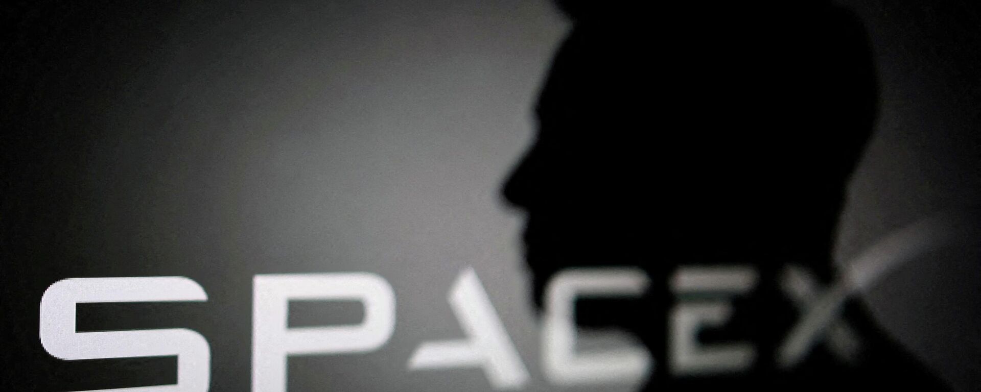 Владелец компании SpaceX Илон Маск - Sputnik Кыргызстан, 1920, 19.10.2026