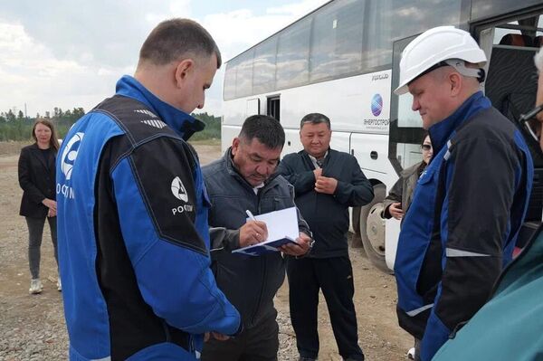 Кыргызстанским специалистам показали, как Росатом реализует проекты по очистке территорий бывших заводов от токсичных веществ - Sputnik Кыргызстан