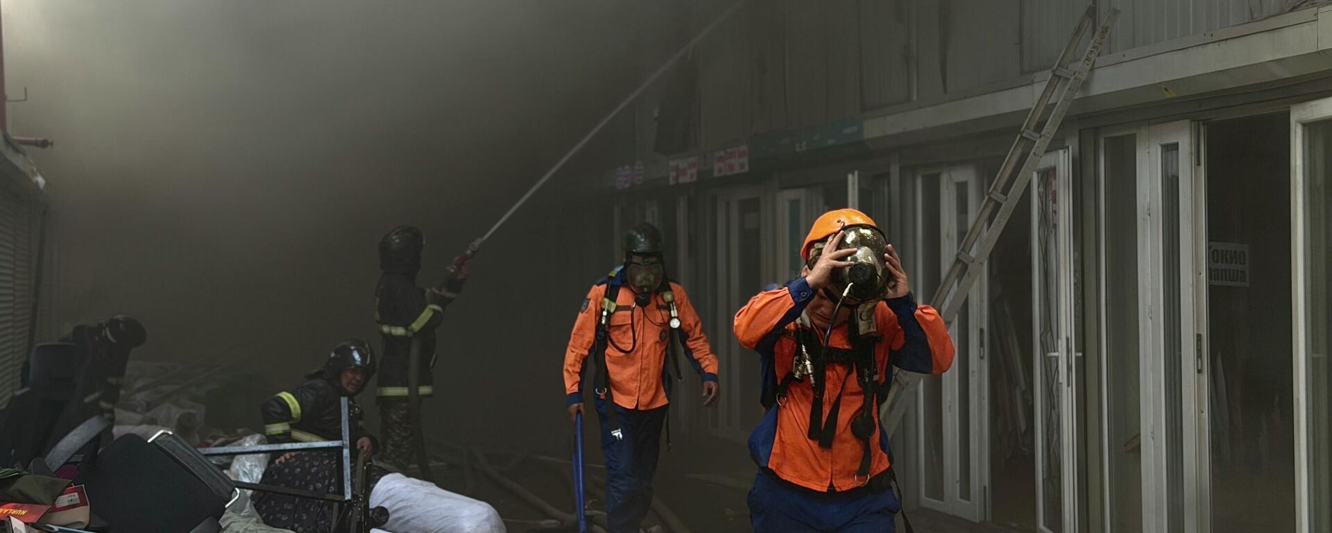  Мадина базарындагы өрт - Sputnik Кыргызстан, 1920, 30.08.2026