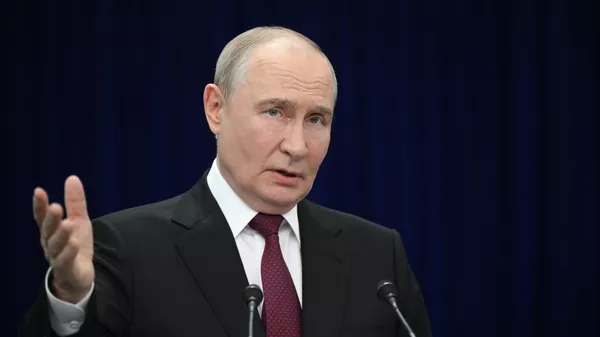 Владимир Путиндин Бишкектеги ШКУ саммитинен кийинки маалымат жыйыны - Sputnik Кыргызстан
