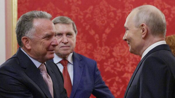 Встреча президента Владимира Путина со Стивом Уиткоффом и Джаредом Кушнером - Sputnik Кыргызстан