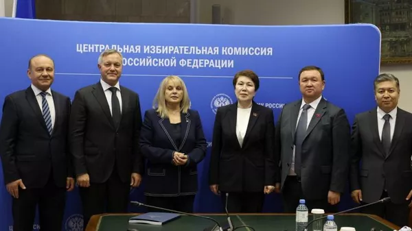 Парламентарии Кыргызстана ведут наблюдение за выборами в Государственную Думу России - Sputnik Кыргызстан