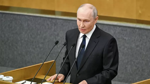 Первое пленарное заседание Госдумы с участием Владимира Путина - Sputnik Кыргызстан