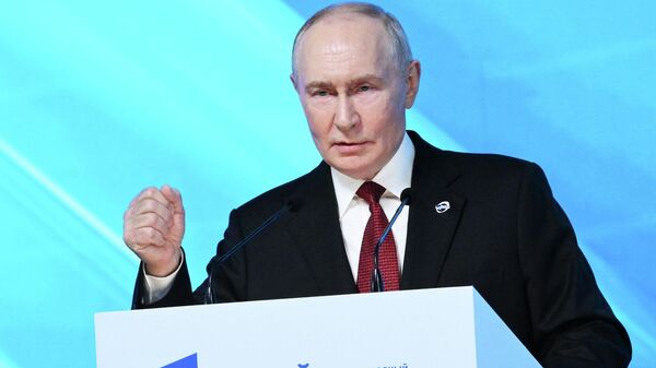 Россия президенти Владимир Путин Валдай клубунун талкуусунда - Sputnik Кыргызстан