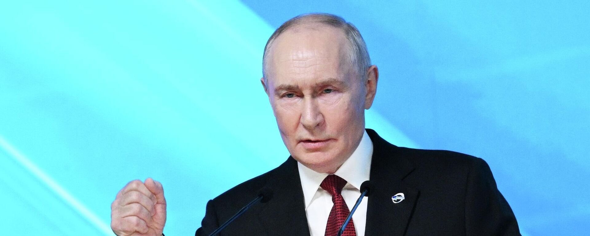 Россия президенти Владимир Путин Валдай клубунун талкуусунда - Sputnik Кыргызстан, 1920, 01.10.2026