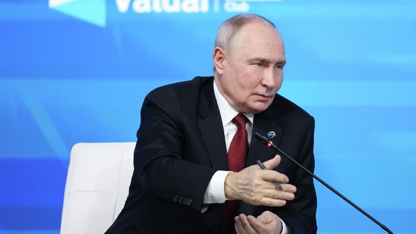 Президент Владимир Путин принял участие в работе дискуссионного клуба Валдай - Sputnik Кыргызстан