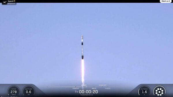 Кыргызстандын алгачкы спутниги орбитага чыгарылды - Sputnik Кыргызстан