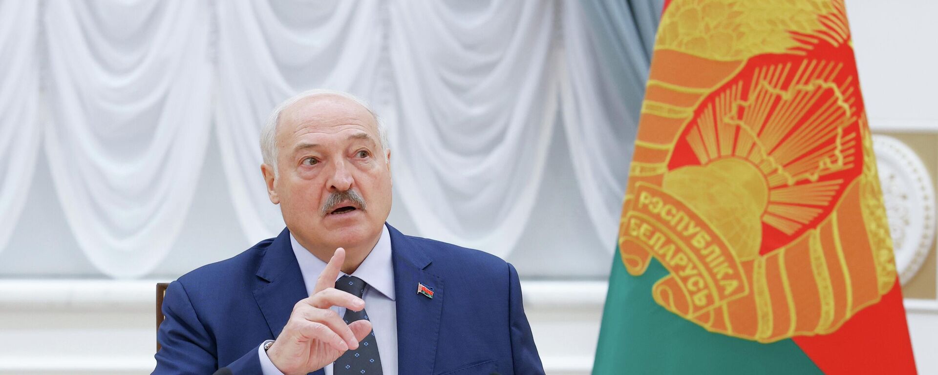 Александр Лукашенко на заседании Евразийского межправительственного совета в Минске - Sputnik Кыргызстан, 1920, 02.10.2026