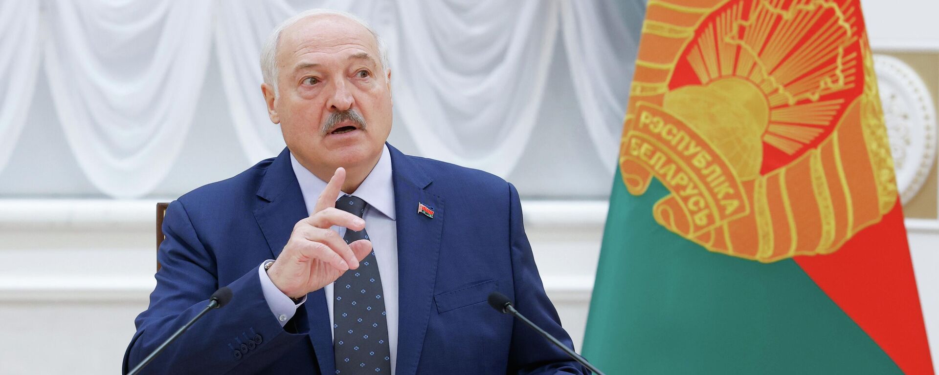 Александр Лукашенко на заседании Евразийского межправительственного совета в Минске - Sputnik Кыргызстан, 1920, 02.10.2026