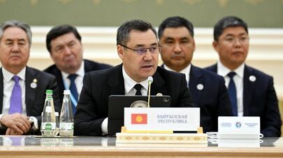 Президент Садыр Жапаров на Консультативной встрече глав государств ЦА и Азербайджана 