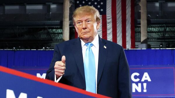 Президент США Дональд Трамп - Sputnik Кыргызстан