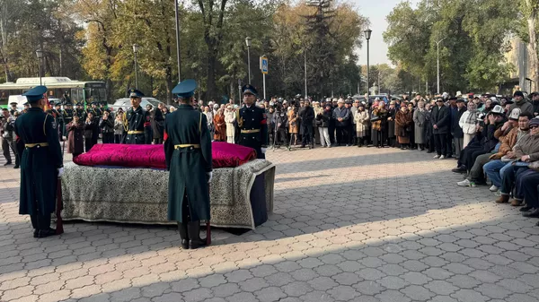 Панихида по Розе Айтматовой - Sputnik Кыргызстан
