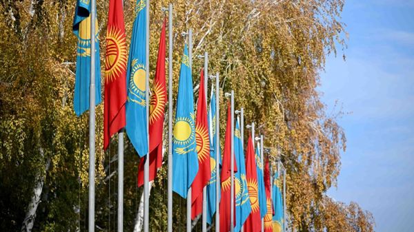 В Бишкеке проходит II кыргызско-казахстанский форум межрегионального сотрудничества - Sputnik Кыргызстан