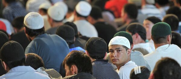 Замир Ракиев: ажылык баруунун акысы жол кире менен тамак-аштын эсебинен кымбаттады Замир Ракиев: ажылык баруунун акысы жол кире менен тамак-аштын эсебинен кымбаттады - Sputnik Кыргызстан