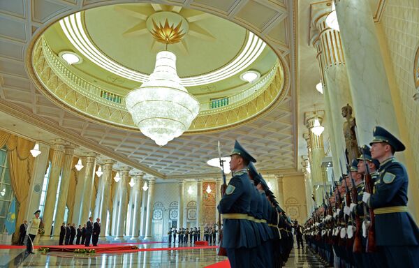 Визит Президента Кыргызской Республики Алмазбека Атамбаева в Казахстан - Sputnik Кыргызстан
