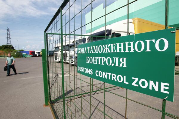 Вход на зону таможенного контроля. Архивное фото - Sputnik Кыргызстан