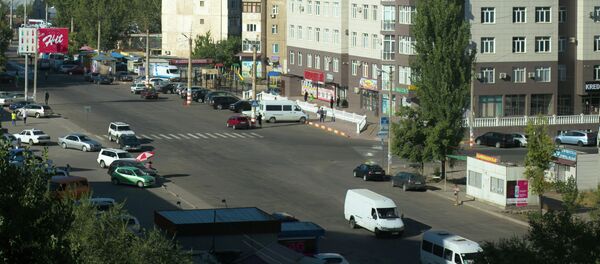 Архив: Бишкектеги көчөлөрдүн бири Архив: Бишкектеги көчөлөрдүн бири - Sputnik Кыргызстан